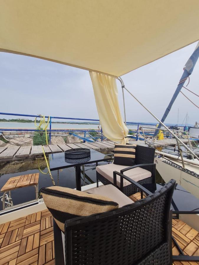 Lupa - La Flotta Di Willy Gio Hotel Alghero Eksteriør billede